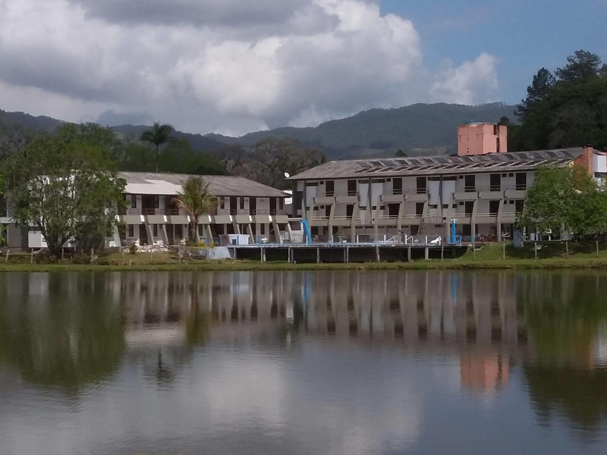 Hotel Termas Do Lago Граватал Екстер'єр фото